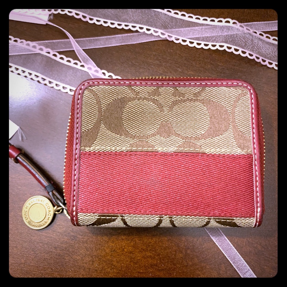 💥FINAL PRICE💥 Coach card holder with zipper